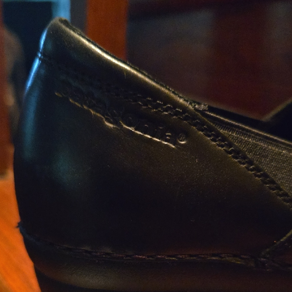 Womens Patagonia Black Leather Shoes